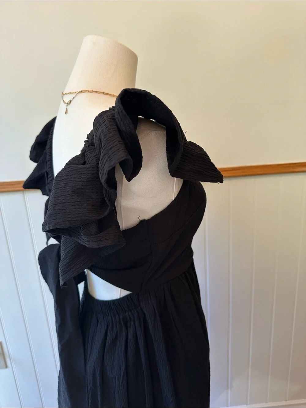 BNWT Mi Ami Black Ruffle Sleeve Dress – Size Small - Picture 5 of 6